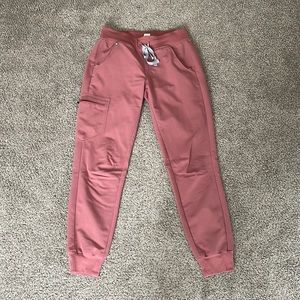 FIGS Zamora Jogger Scrub Pants